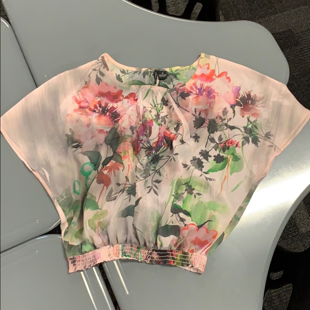 New Directions Medium Sheer Butterfly top